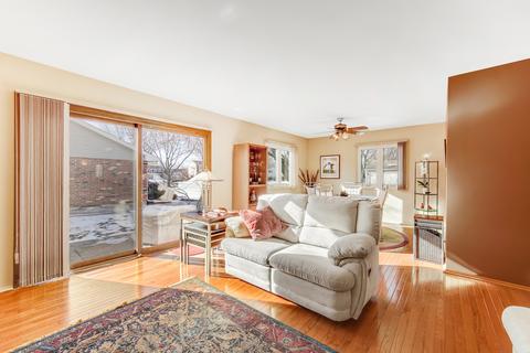 1602 Coloma Pl, Wheaton, IL 60189 photo 7