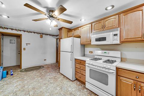 3535 Halsted Blvd, Steger, IL 60475 photo 6