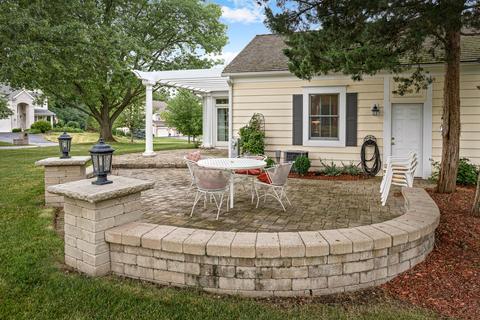 416 Chara Ct, Bartlett, IL 60103 photo 37