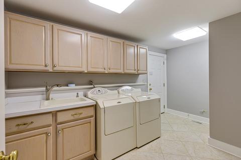 416 Chara Ct, Bartlett, IL 60103 photo 17