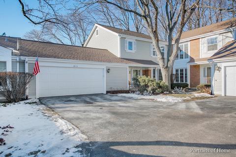 1815 Courtenay Dr, Wheaton, IL 60189 photo 1