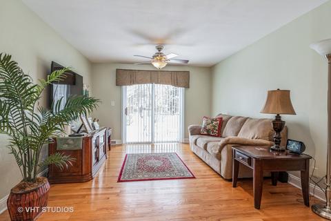 1801 E Cree Ln, Mount Prospect, IL 60056 photo 11