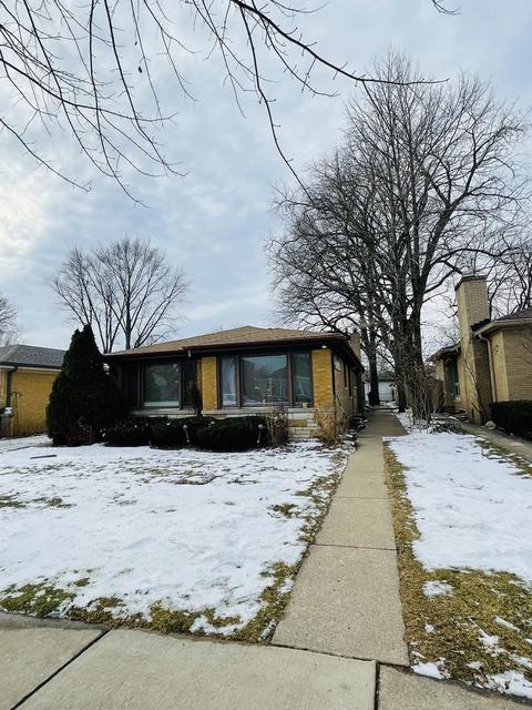 8730 Springfield Ave, Skokie, IL 60076 photo 3