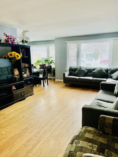 8730 Springfield Ave, Skokie, IL 60076 photo 10