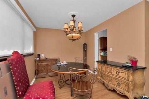8644 Lincoln Dr, Lyons, IL 60534 photo 6