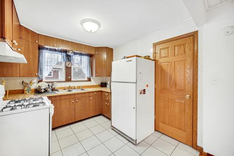 16410 Central Park Ave, Markham, IL 60428 photo 4