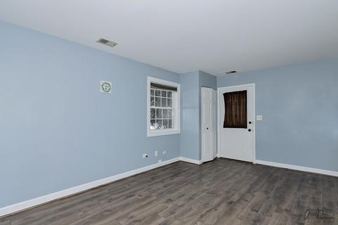 1319 Wye Ct, Wheeling, IL 60090 photo 4