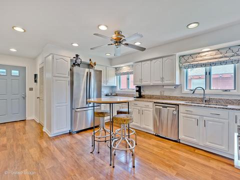 36928 N Waterside Ln, Ingleside, IL 60041 photo 3