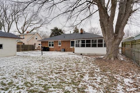 503 E Willow St, Normal, IL 61761 photo 28