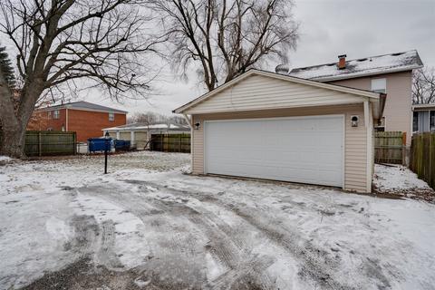503 E Willow St, Normal, IL 61761 photo 25