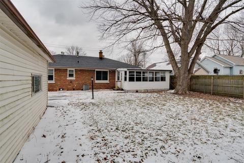 503 E Willow St, Normal, IL 61761 photo 27