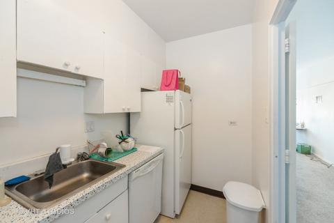 175 E Delaware Pl #5606, Chicago, IL 60611 photo 6