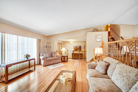 15253 Pine Dr, Oak Forest, IL 60452 photo 6