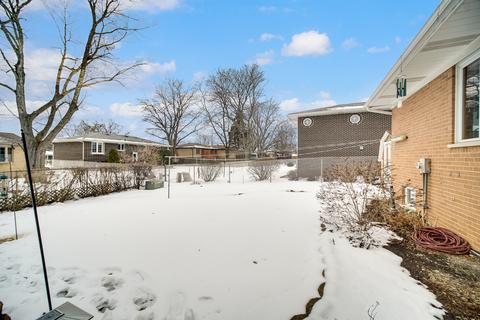 15253 Pine Dr, Oak Forest, IL 60452 photo 29
