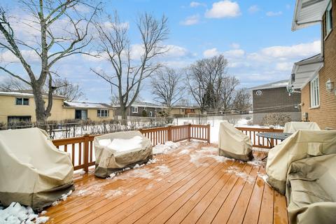 15253 Pine Dr, Oak Forest, IL 60452 photo 26
