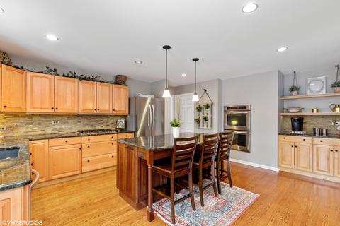 955 Stonehaven Dr, Elgin, IL 60124 photo 17