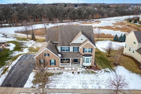 3001 Wagon Rd, Elgin, IL 60124 photo 2