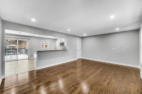 1677 Emory St, Kankakee, IL 60901 photo 6