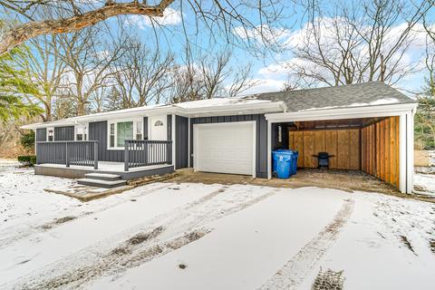 1677 Emory St, Kankakee, IL 60901 photo 2