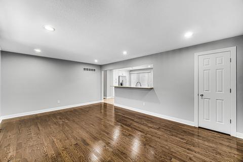1677 Emory St, Kankakee, IL 60901 photo 5