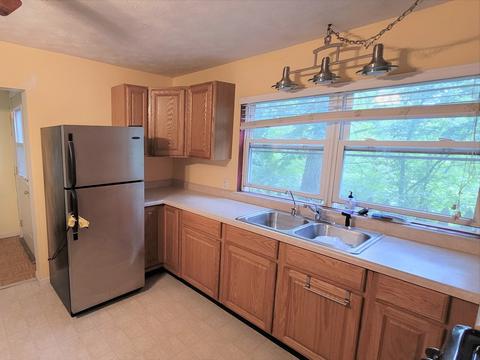 1010 Osage Dr, Mchenry, IL 60051 photo 3