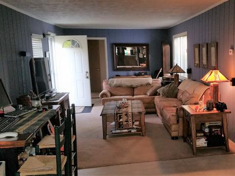 1010 Osage Dr, Mchenry, IL 60051 photo 4
