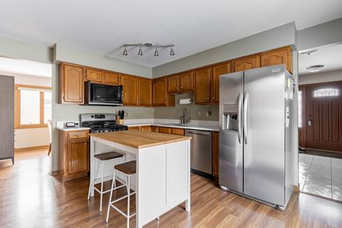 7233 Beloit Ave, Bridgeview, IL 60455 photo 9