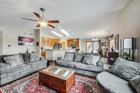 1603 Millbrook Dr, Algonquin, IL 60102 photo 6
