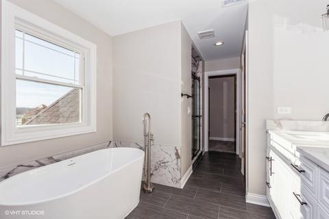 100 Gloria Dr, Elgin, IL 60120 photo 6