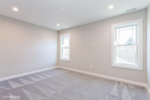100 Gloria Dr, Elgin, IL 60120 photo 4