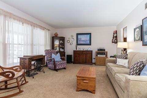 412 W Jackson St, Cullom, IL 60929 photo 4