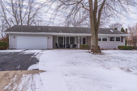 412 W Jackson St, Cullom, IL 60929 photo 1
