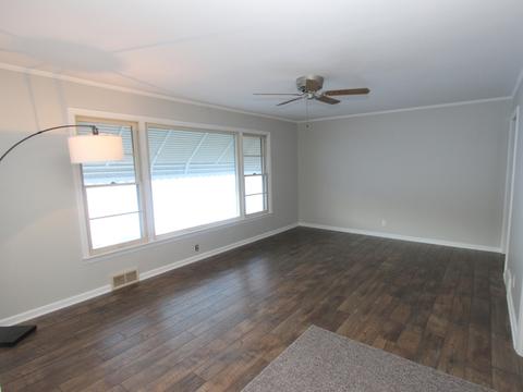 116 Filip St, Algonquin, IL 60102 photo 3