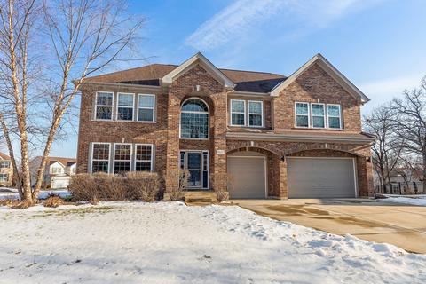 5617 Red Oak Dr, Hoffman Estates, IL 60192 photo 1