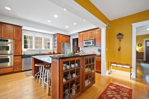 2330 Ridgeway Ave, Evanston, IL 60201 photo 10