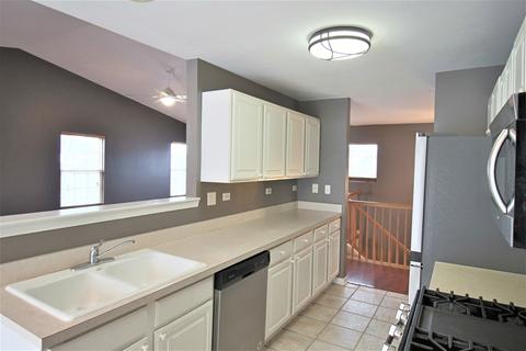 2415 Reflections Dr, Aurora, IL 60502 photo 15