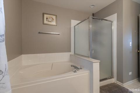 2590 Rourke Dr, Aurora, IL 60503 photo 17