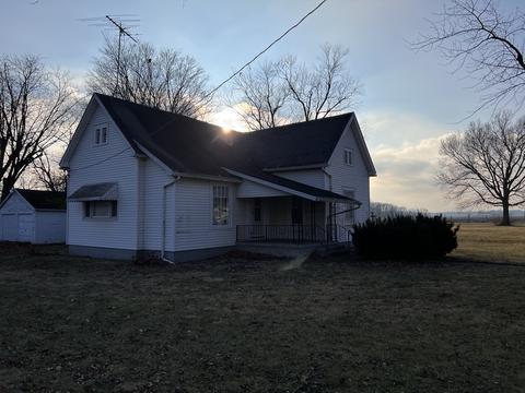 3354 Artesian Ave, Armstrong, IL 61812 photo 2