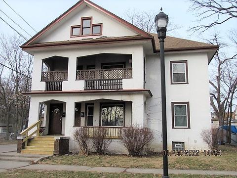 551 E Hickory St, Kankakee, IL 60901 photo 1