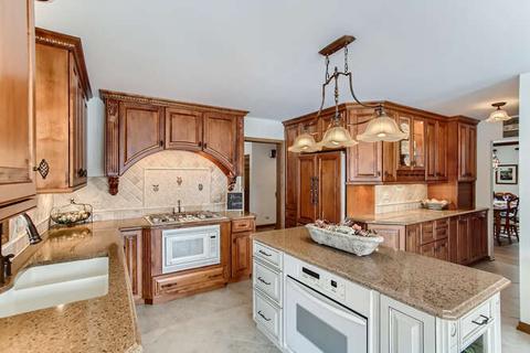 1120 Surrey Ln, Itasca, IL 60143 photo 9