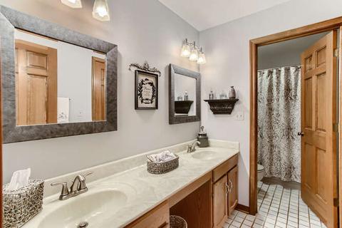1120 Surrey Ln, Itasca, IL 60143 photo 23