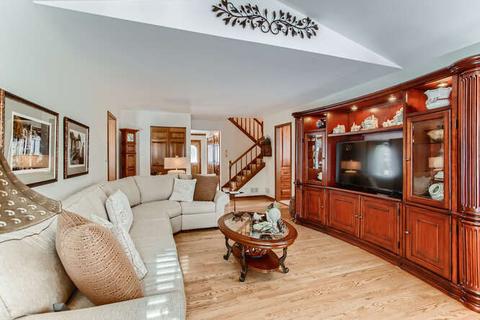 1120 Surrey Ln, Itasca, IL 60143 photo 12