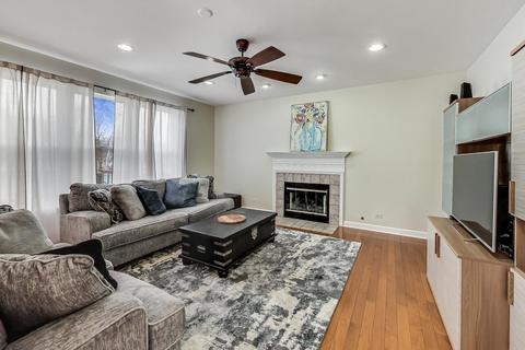 1505 Russell Dr, Hoffman Estates, IL 60192 photo 11