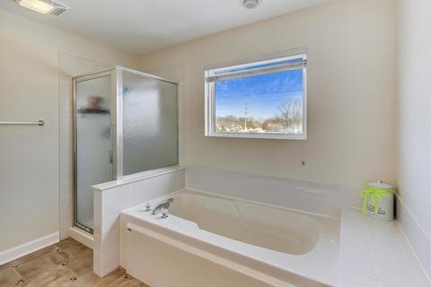 1505 Russell Dr, Hoffman Estates, IL 60192 photo 21