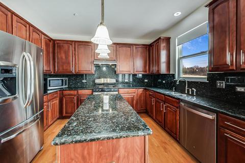 1505 Russell Dr, Hoffman Estates, IL 60192 photo 7