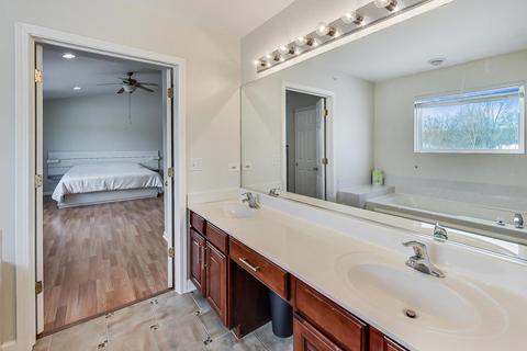 1505 Russell Dr, Hoffman Estates, IL 60192 photo 20