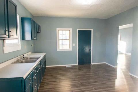 218 E 13th St, Georgetown, IL 61846 photo 7