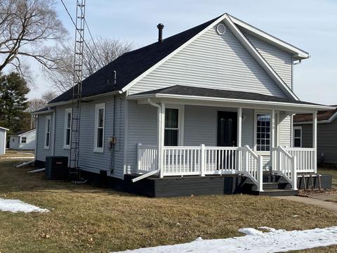 106 N Taylor St, Cherry, IL 61317 photo 3