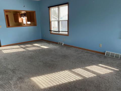 106 N Taylor St, Cherry, IL 61317 photo 12