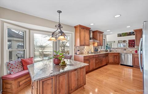 7023 Dada Dr, Gurnee, IL 60031 photo 11